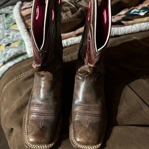 Ariat Women’s Brown and Pink Western Boots